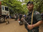 Cambodia and Thailand have agreed to hold talks in Malaysia in an attempt to negotiate an end to a conflict that has lasted four days.