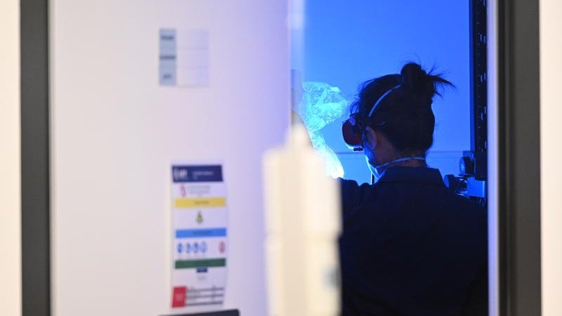 Queensland’s forensic DNA lab remains in a prolonged state of crisis.
