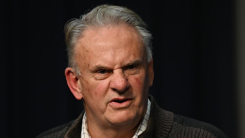 Mark Latham has temporarily fended off a government-led censure motion over his offensive behaviour. (Dean Lewins/AAP PHOTOS)