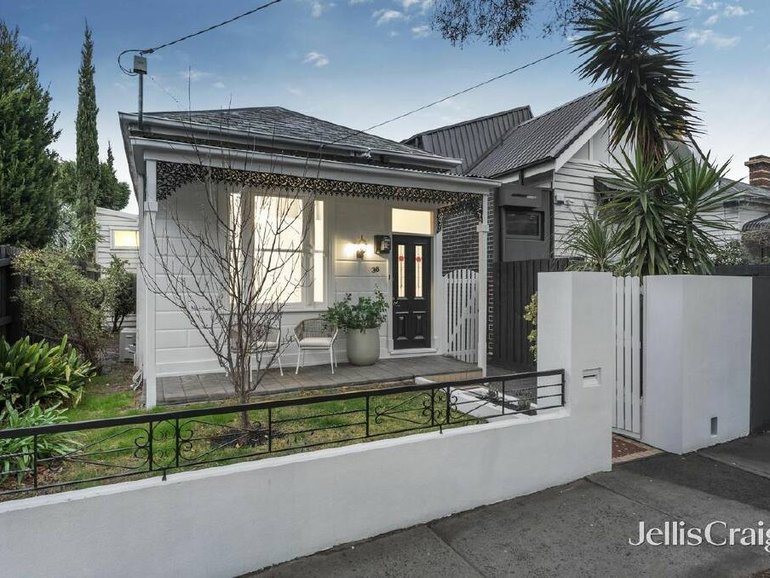 36 Alfred St with a self contained study is guiding between $1.35 million and $1.45 million