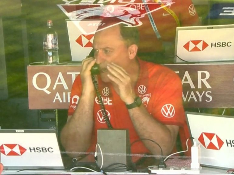 Former Sydney coach John Longmire has ruled himself out of the vacant Melbourne head coach role.