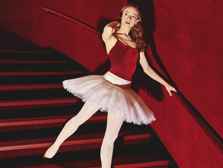 FILE — Catherine Hurlin of the American Ballet Theatre at the Metropolitan Opera House in New York, June 12, 2019. This month, “Black Swan” returns to theaters for its 15th anniversary, and while many film critics still admire it, professional ballet dancers’ feelings about it remain complicated. (Bryan Derballa/The New York Times)