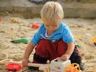 The Productivity Commission says a national screening clearance for workers in aged care and child care sectors would help protect vulnerable care users from harm.