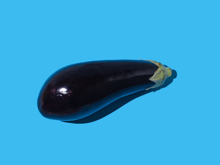 Matt Barr - who has a 37cm penis - has been injured due to his large appendage. 