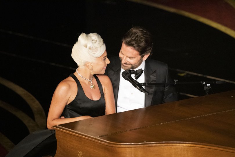 Lady Gaga and Bradley Cooper at the Oscars ceremony.