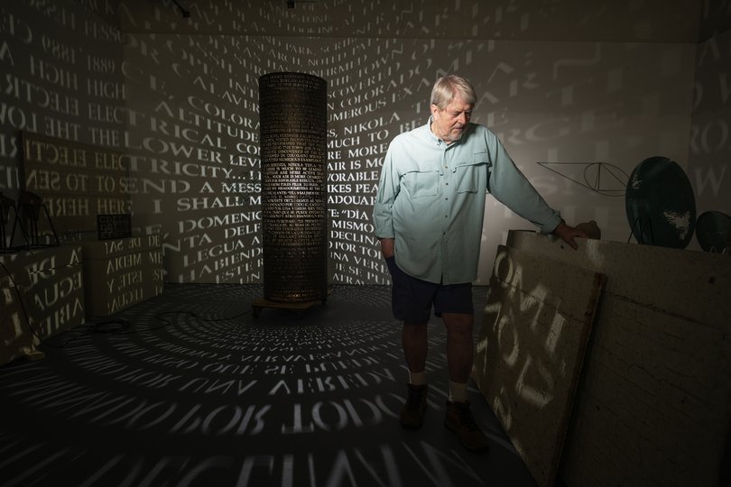 Many of Sanborn's works incorporate the surrounding environment alongside concepts from math and physics. 