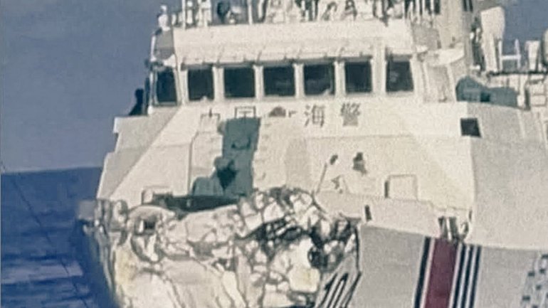 The Chinese Coast Guard ship that collided with a Chinese destroyer during a confrontation with Philippines navy this week.