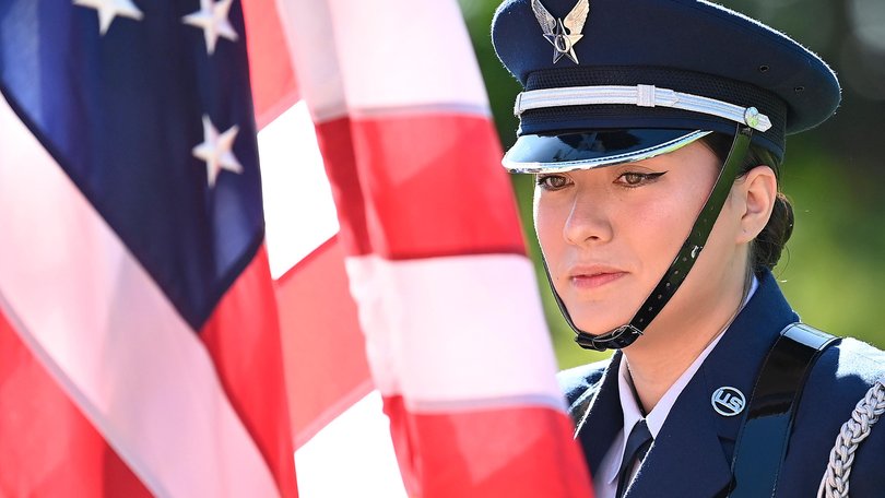 Pilot who died weeks before peace remembered.