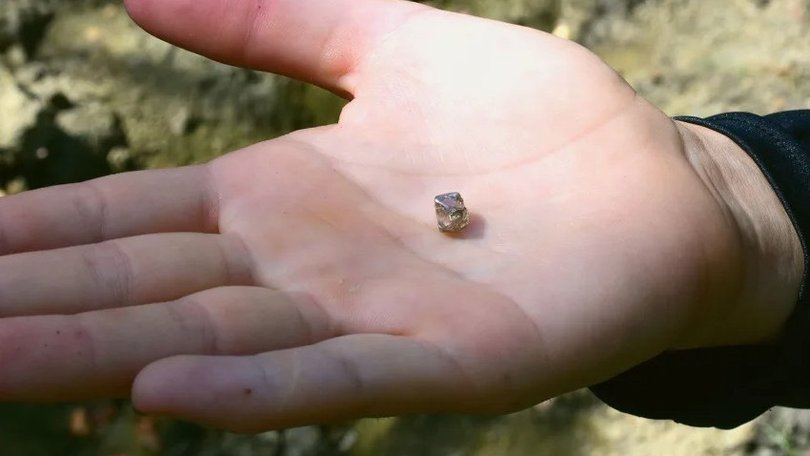 Fox’s diamond was the third‑largest found at the park so far this year.