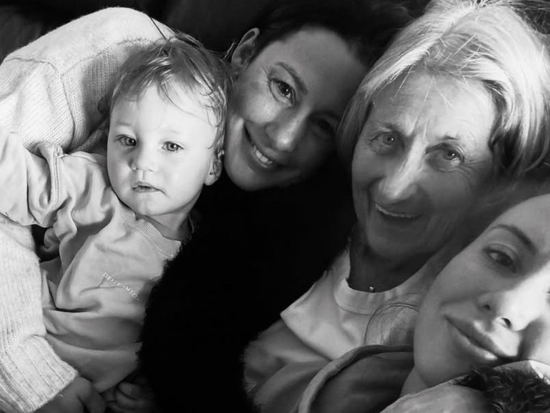 Kelsey and Madi Browne are mourning the death of mum Chris.