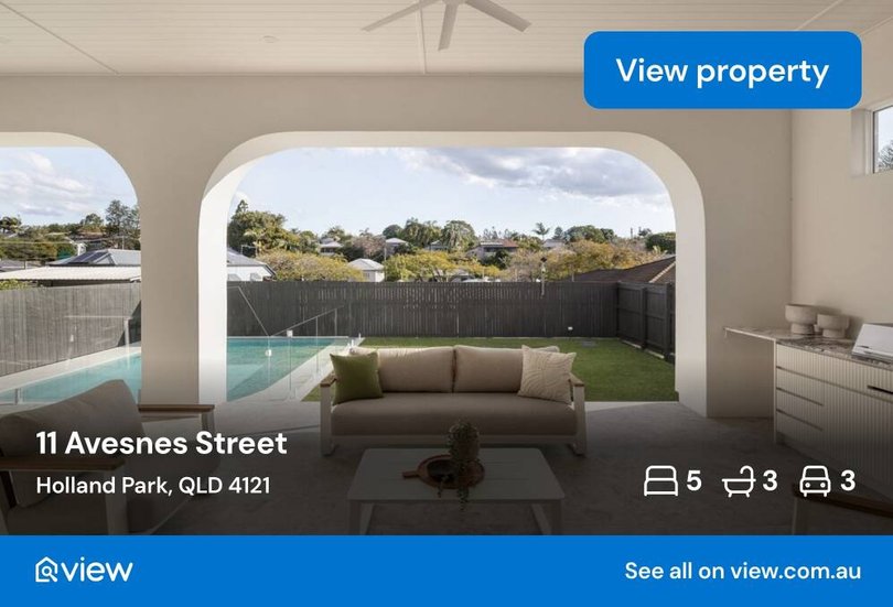 11 Avesnes Street, Holland Park, QLD 4121