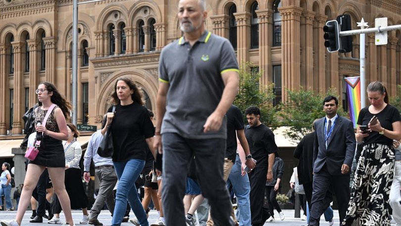 A survey has found most Australian workers aren't that worried about the impact of AI on their jobs. (Dean Lewins/AAP PHOTOS)