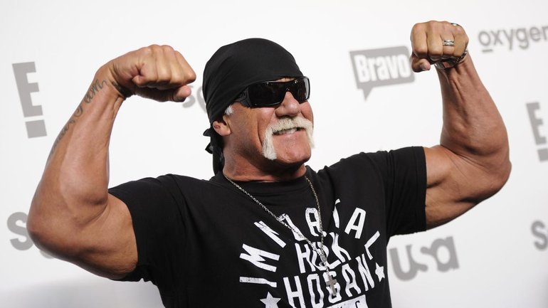 Hulk Hogan's wife says his autopsy has been carried out but she has declined to reveal the results.