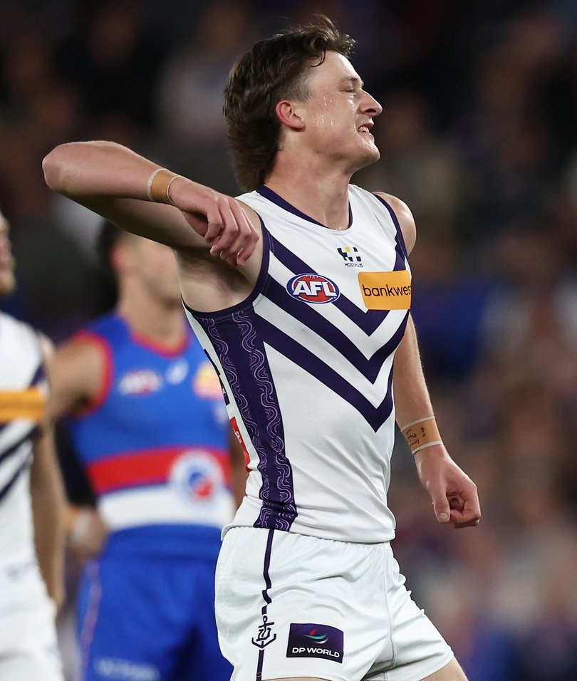 MELBOURNE, AUSTRALIA - AUGUST 24: Jye Amiss of the Dockers kicks a goal during the 2025 AFL Round 24 match between the Western Bulldogs and the Fremantle Dockers at Marvel Stadium on August 24, 2025 in Melbourne, Australia. (Photo by James Wiltshire/AFL Photos)