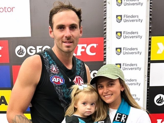 Jeremy Finlayson, Kellie Finlayson