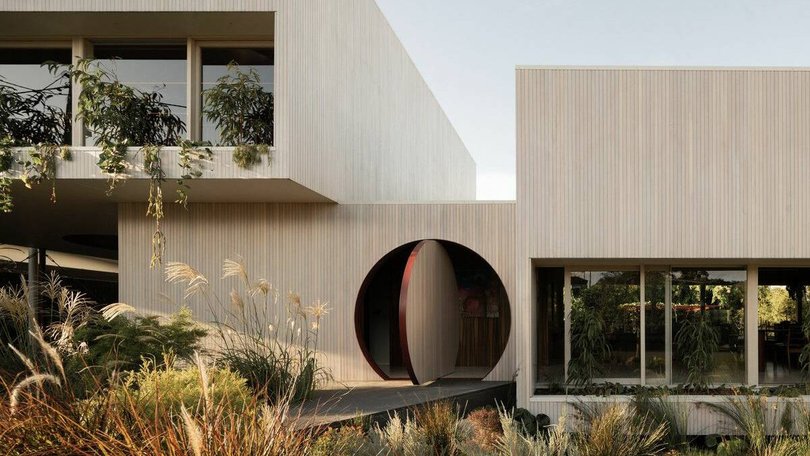 The best properties to see this Saturday the 30th of August.