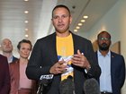 Cricketer Usman Khawaja has backed the call for sanctions against Israel over Gaza. (Mick Tsikas/AAP PHOTOS)