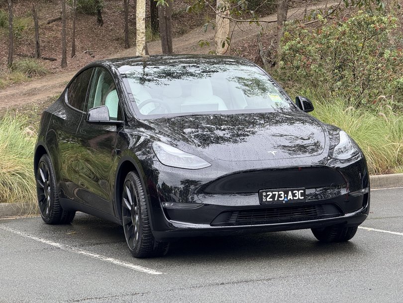 This Tesla self-drove me 50km to Bunnings on its own (almost)