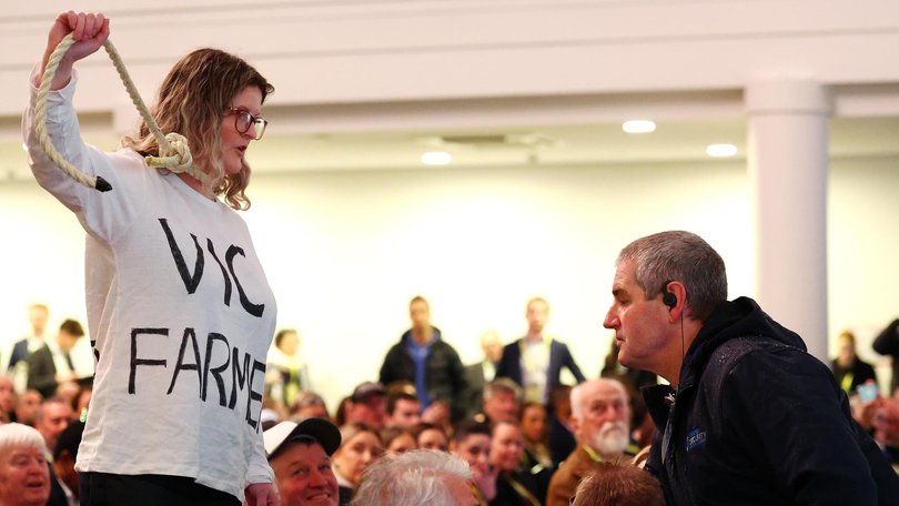 An audience member stood on her chair with a noose around her neck as Victoria Premier Jacinta Allan was speaking. 