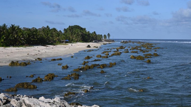 Australia has signed a $400m deal with Nauru allowing the deportation of foreign-born criminals.