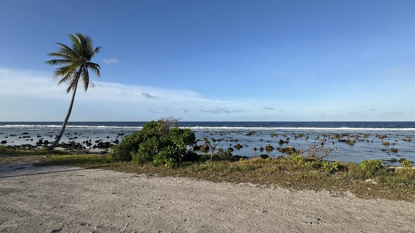A deal to send immigration detainees to Nauru is set to go before federal parliament.