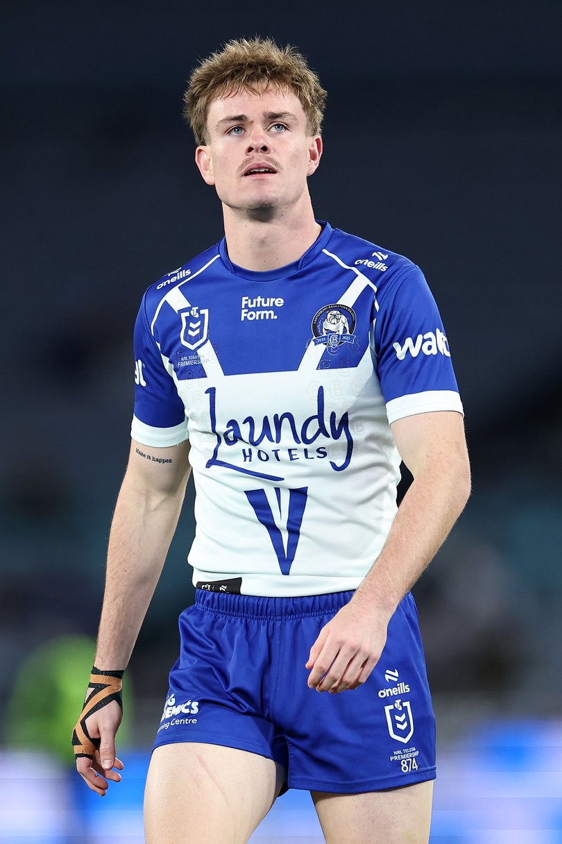 Lachlan Galvin is looking lost on the field at times.