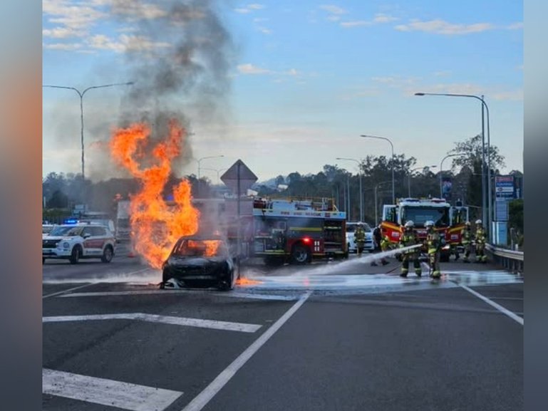 Car in flames on M1.