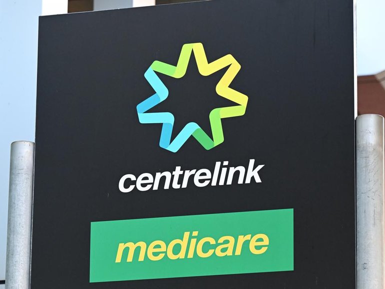 The federal government has agreed to pay an additional $475 million to robodebt victims. 
