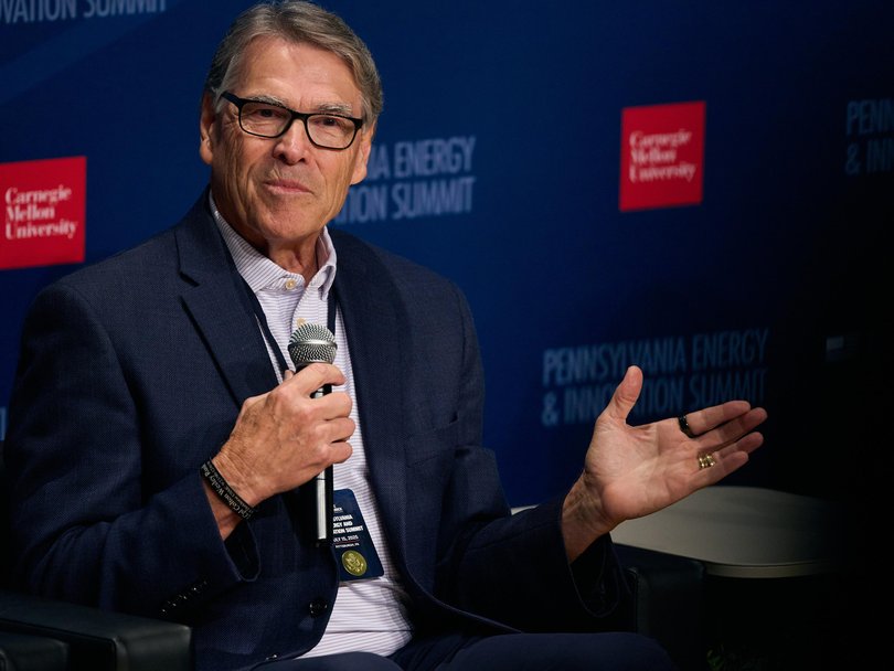 Rick Perry at the inaugural Pennsylvania Energy and Innovation Summit.