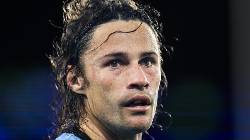 The Sharks are considering whether to challenge the one-game ban handed to Nicho Hynes. (Mark Evans/AAP PHOTOS)
