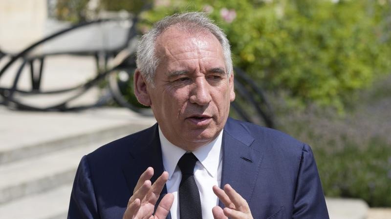 Macron hit with fresh crisis after Bayrou’s budget plan fails.
