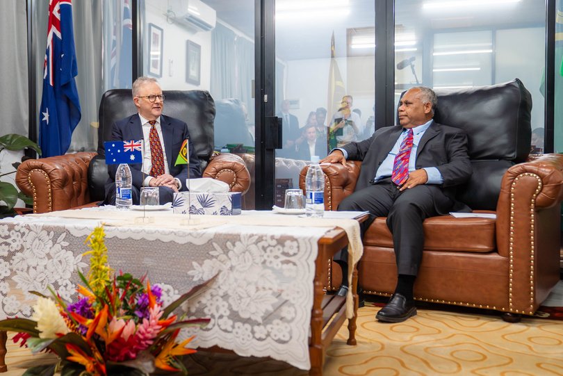 Anthony Albanese with Vanuatu's Prime Minister Jotham Napat.