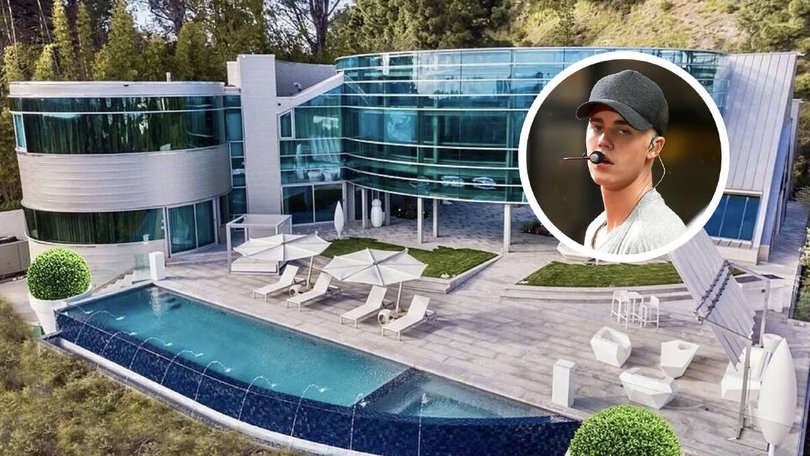The SWAG singer rented the striking property in 2014. Pic: Zillow/Shutterstock.