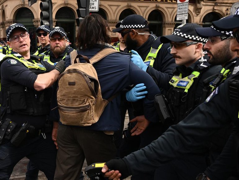 Police warn people to consider their plans to join weekend rallies due to the risk of violence.