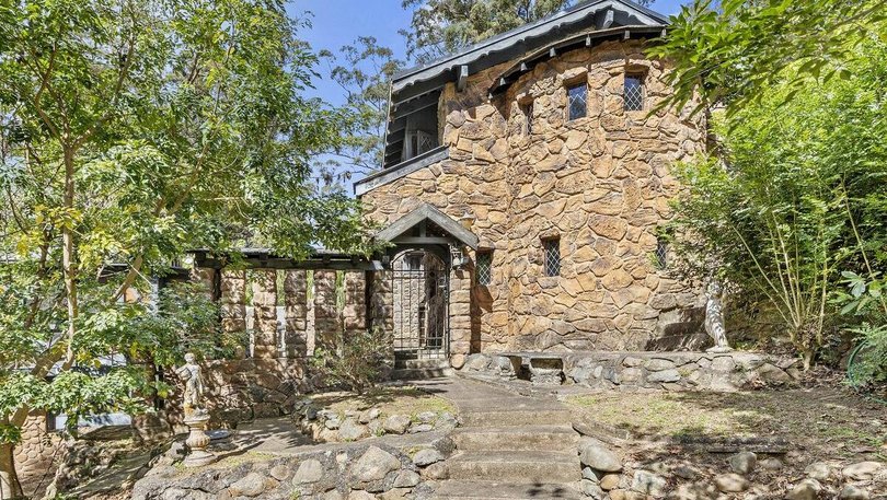 The agency has been overwhelmed with inquiries about the property. Pic: Bartle Real Estate.