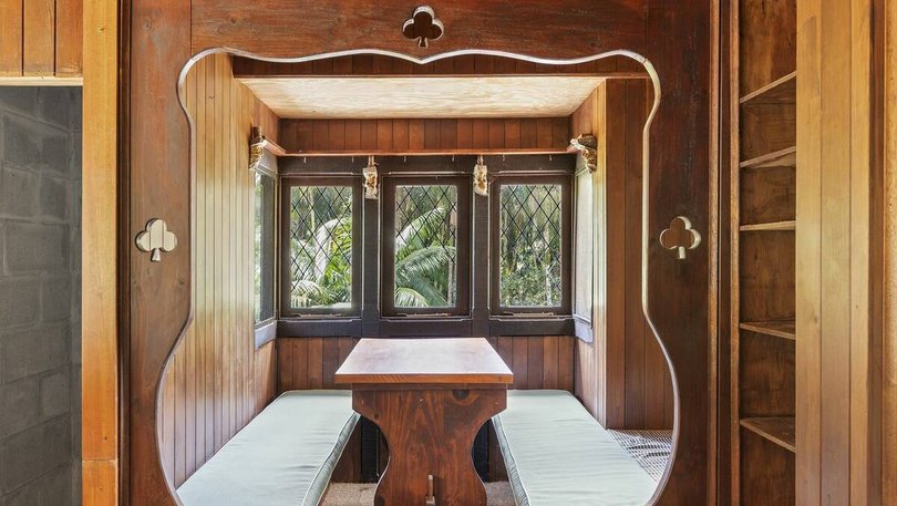 The built-in seating area. Pic: Bartle Real Estate.