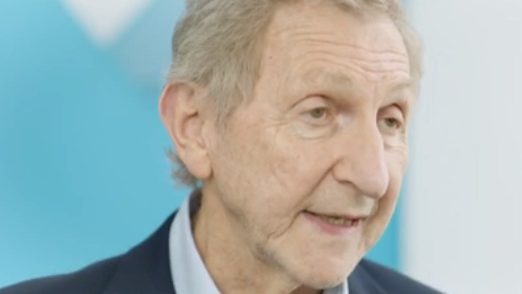 The committee will report to world-renowned paediatrician Professor Frank Oberklaid.