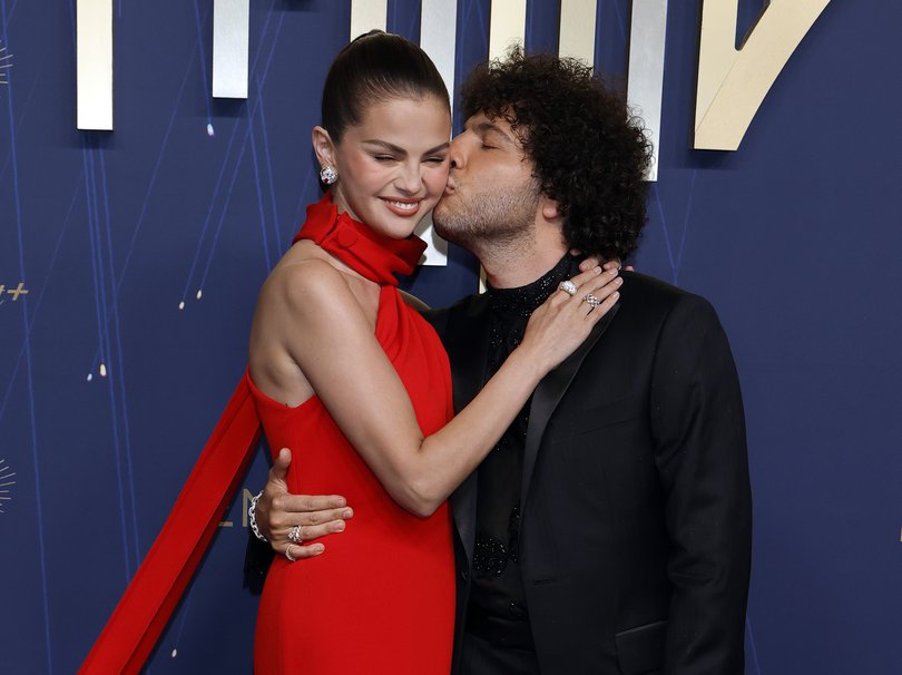 LOS ANGELES, CALIFORNIA - SEPTEMBER 14: (L-R) Selena Gomez and Benny Blanco attend the 77th Primetime Emmy Awards at Peacock Theater on September 14, 2025 in Los Angeles, California. (Photo by Frazer Harrison/Getty Images)