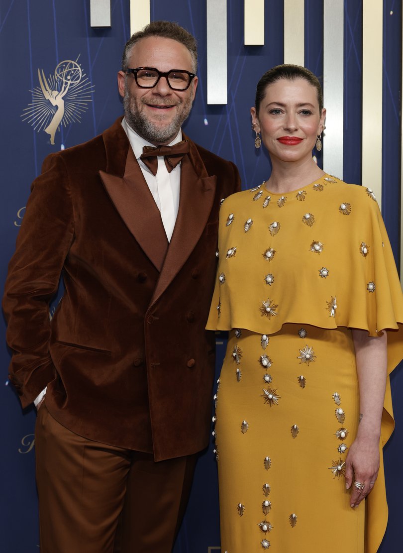 LOS ANGELES, CALIFORNIA - SEPTEMBER 14: (L-R) Seth Rogen and Lauren Miller Rogen attend the 77th Primetime Emmy Awards at Peacock Theater on September 14, 2025 in Los Angeles, California. (Photo by Frazer Harrison/Getty Images)