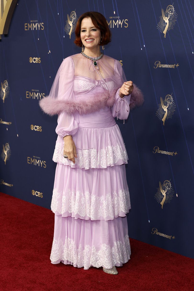 Parker Posey attends the 77th Primetime Emmy Awards. (Photo by Kevin Mazur/Getty Images)