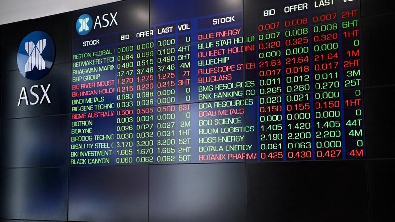 Six of 11 local sectors were trading higher by lunchtime, led by materials and energy stocks. (Bianca De Marchi/AAP PHOTOS)