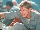 Robert Redford starring in The Last Castle (2001).