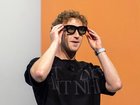 Mark Zuckerberg, head of the Facebook group Meta, shows the prototype of computer glasses that can display digital objects in transparent lenses. 