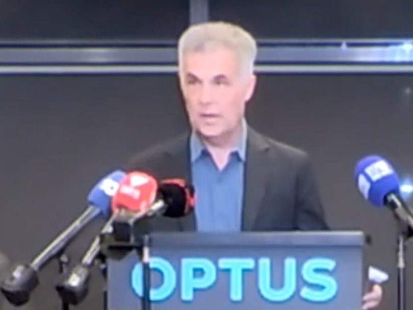 Stephen Rue addressed the media on Friday evening. Picture: Optus live stream