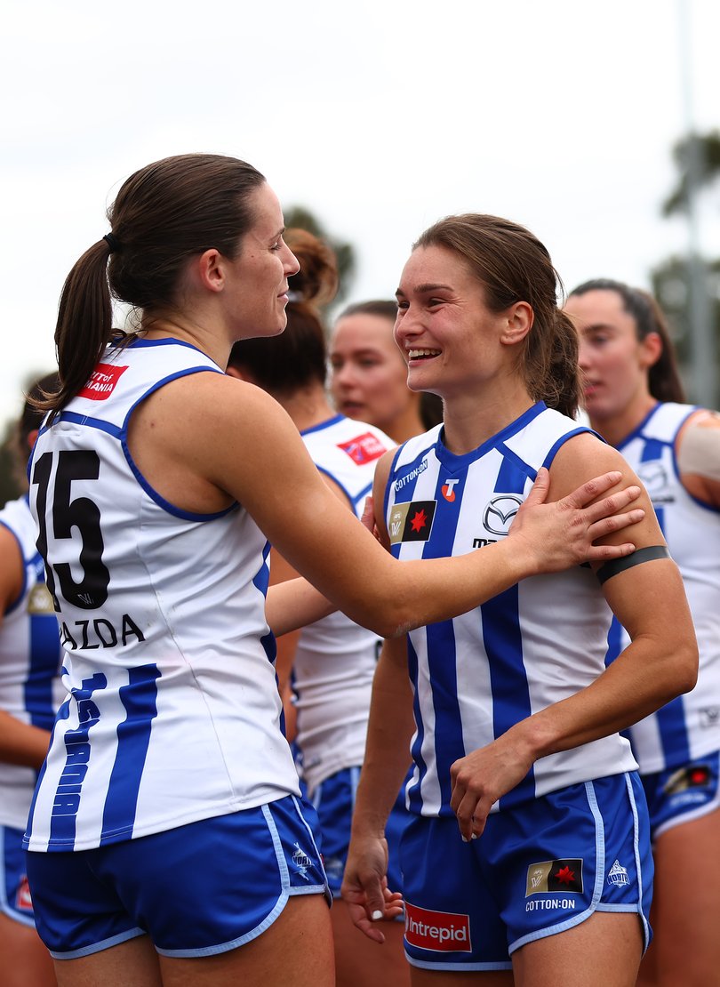 Ash Riddell and Amy Smith celebrate their round six win over Carlton.