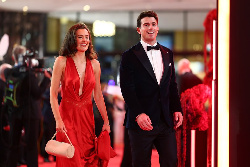 Lizzie Stock and Andrew Brayshaw of the Dockers are seen.
