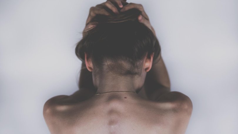 Mother left paralysed after a simple reflex.