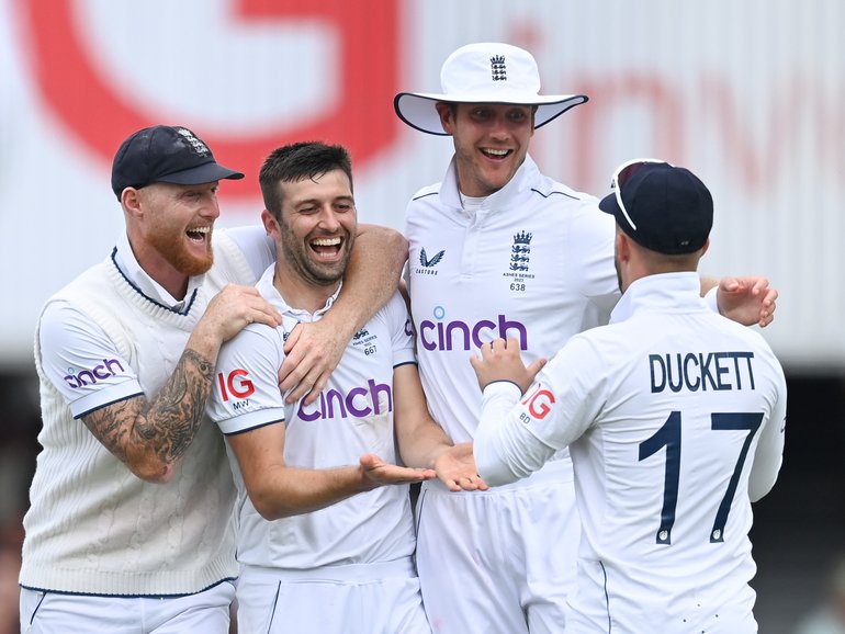 England are bringing the heat in the Ashes.