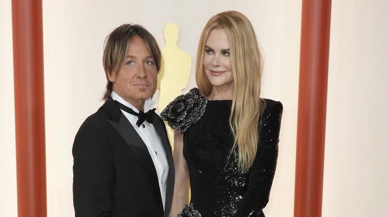Keith Urban, left, and Nicole Kidman arrive at the Oscars on Sunday, March 12, 2023, at the Dolby Theatre in Los Angeles. (Photo by Jordan Strauss/Invision/AP)