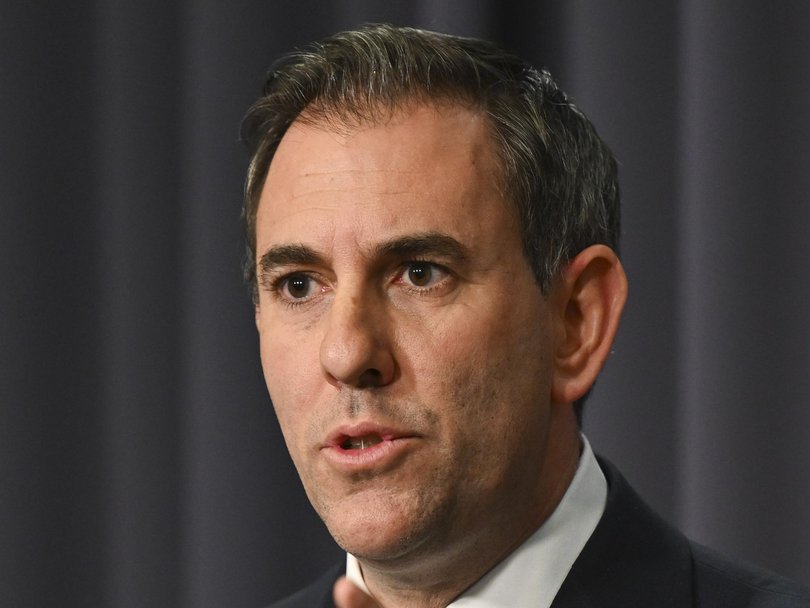 Jim Chalmers says the changes to the award bring the government’s total sector spend to close to $18bn. Picture: NewsWire / Martin Ollman